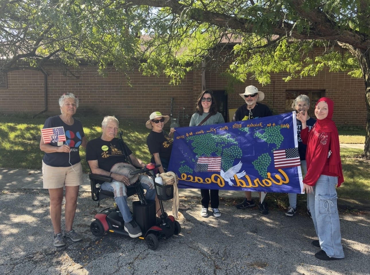 Community members with Runa Guzman